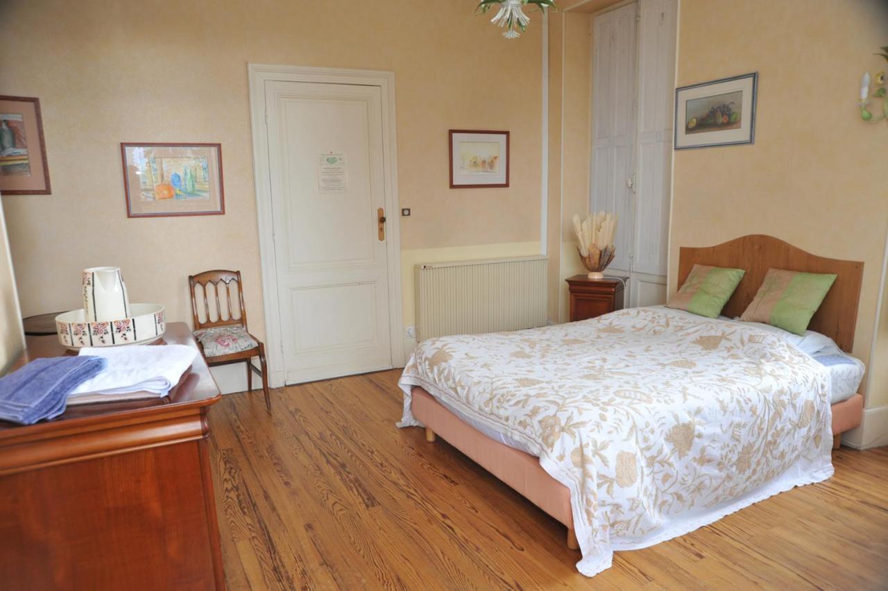 Chambres & Studios Chateau Saint Vincent Bazas Exterior photo