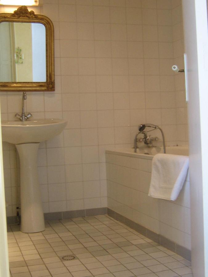 Chambres & Studios Chateau Saint Vincent Bazas Room photo